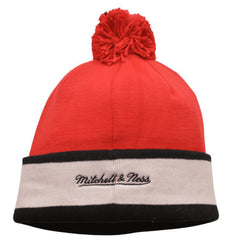 Chicago Bulls Mitchell & Ness Button Logo Pom Knit Beanie Basketball Winter Hat