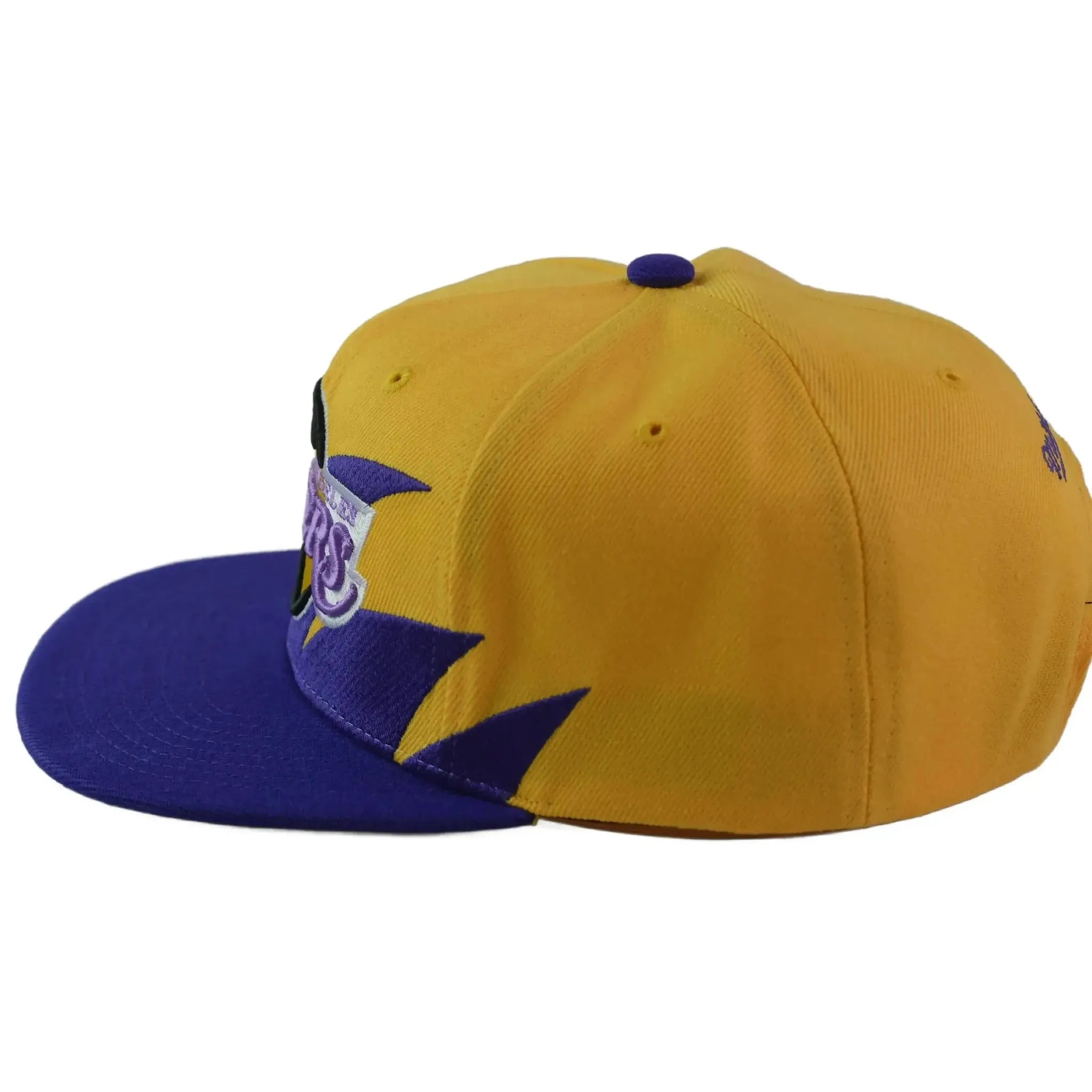 Los Angeles Lakers Mitchell & Ness Sharktooth Snapback Hat – NBA Classic