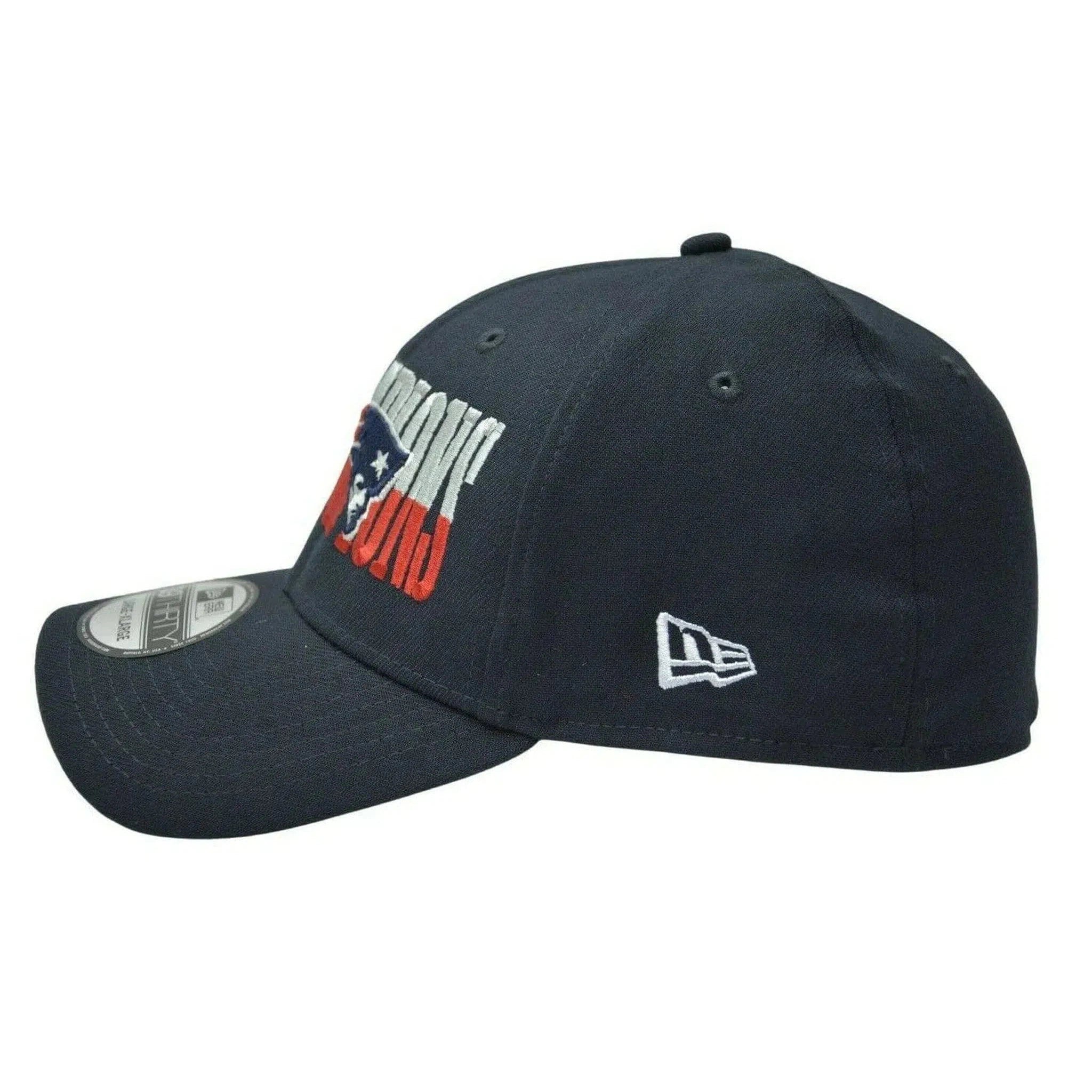 New England Patriots Super Bowl Champs NFL 39THIRTY Flex Fit Hat by New Era