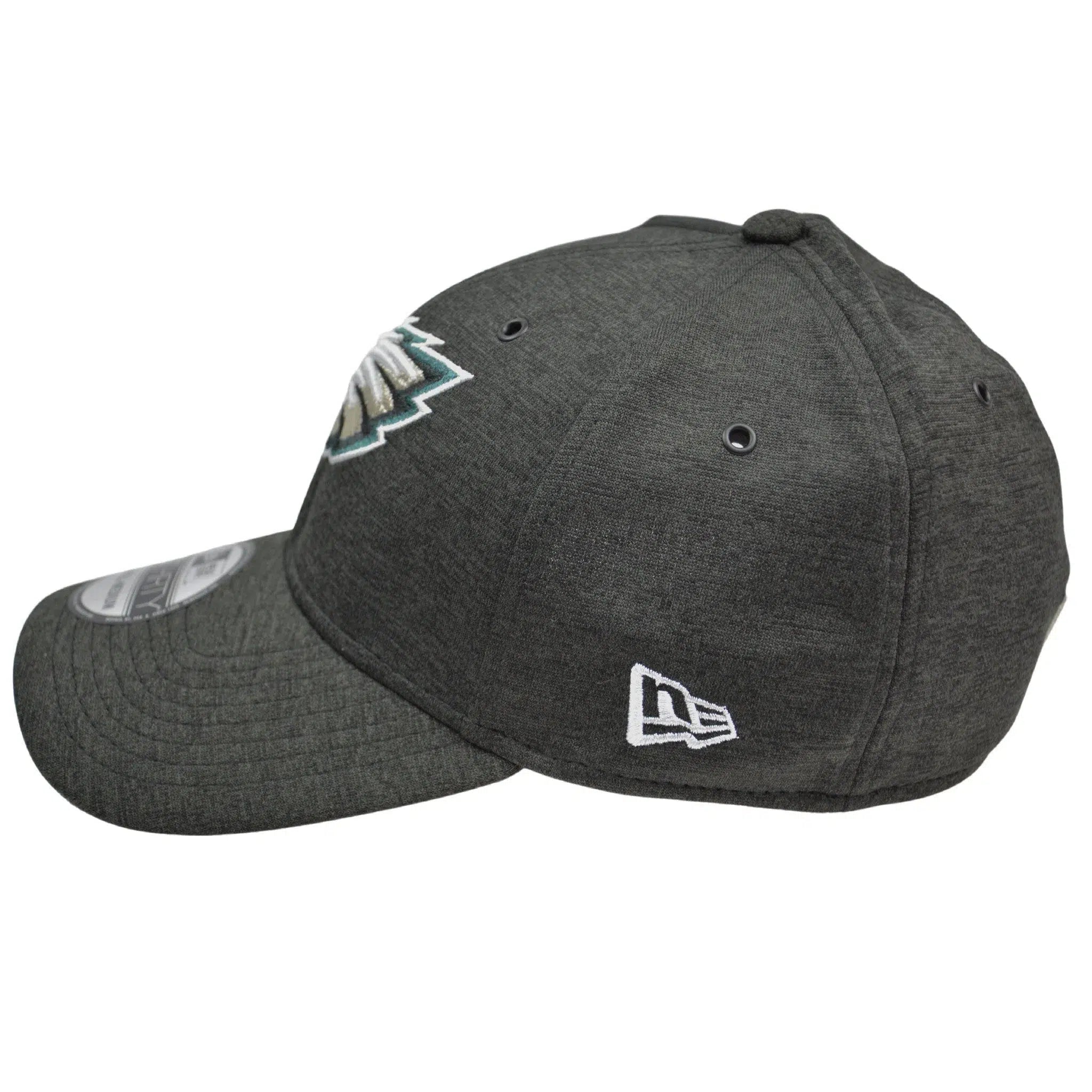 Philadelphia Eagles New Era 39THIRTY NFL Gray Onfield Football Flex Fit Cap